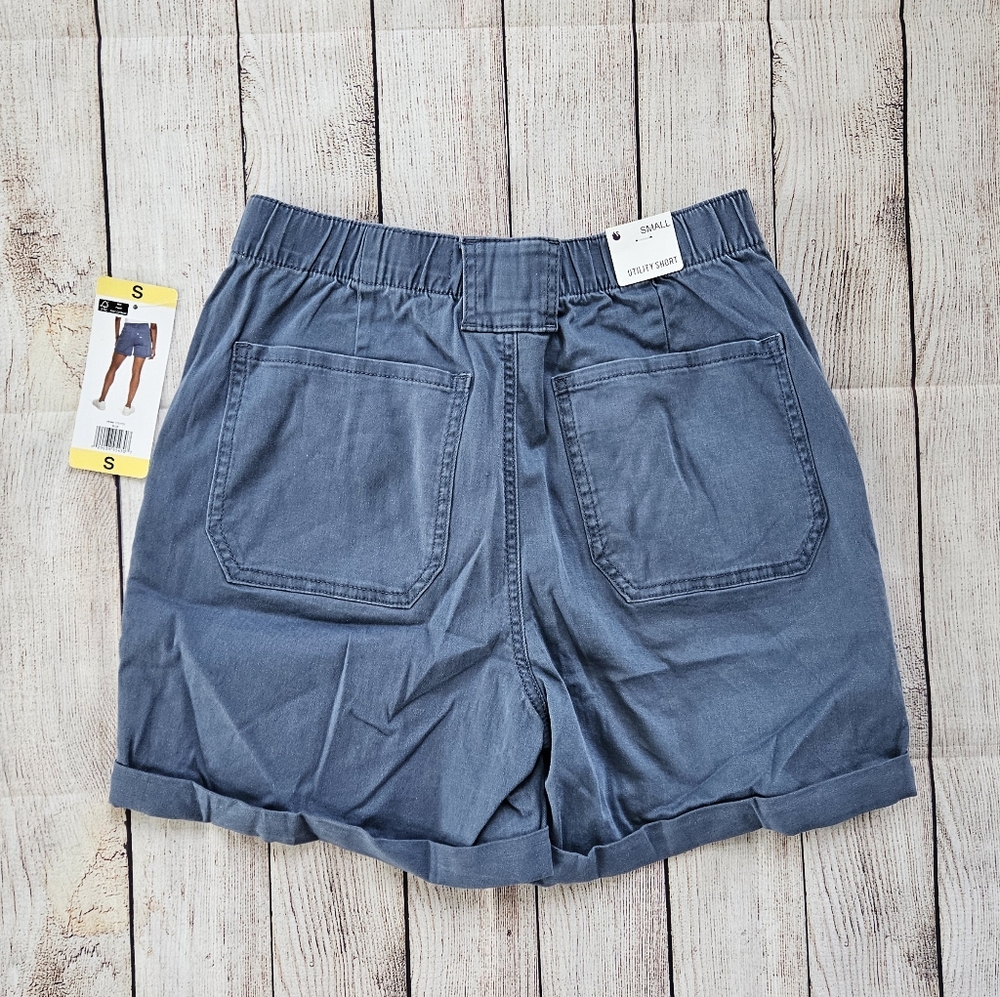 Gloria Vanderbilt Blue Utility Shorts - Picture 2 of 4